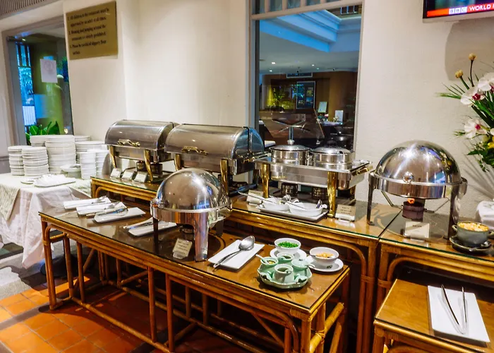 Silom Serene A Boutique 酒店 4*