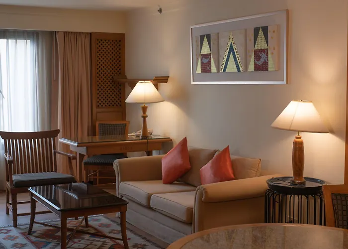 Silom Serene A Boutique فندق